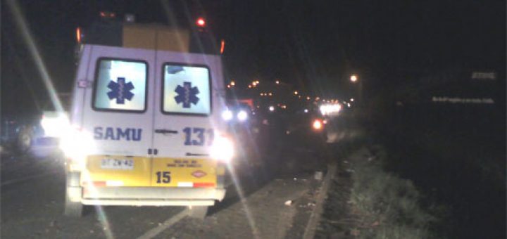 Angelino.cl - Un herido grave dejo accidente entre camión y automóvil en km 12 camino a Nacimiento (Ruta Los Ángeles-Nacimiento)