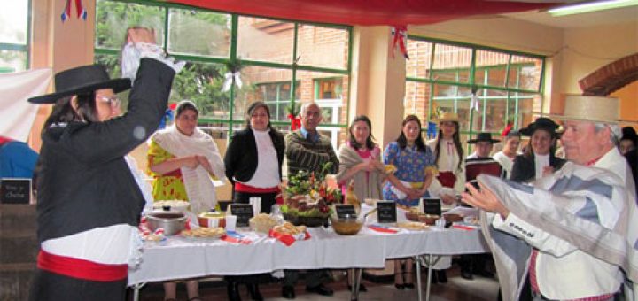 Angelino.cl - Escuela Especial “Esperanza” de Los Ángeles celebró IX Muestra Gastronómica