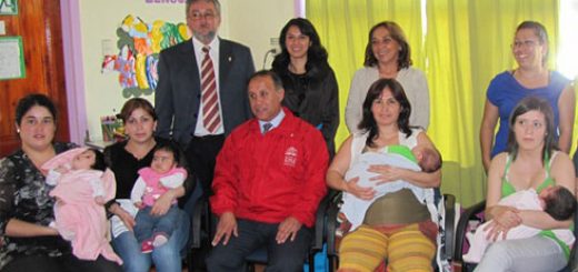 En sala cuna Renacer de Los Ángeles autoridades lanzan a nivel provincial Nueva Ley Postnatal