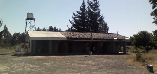 La escuela del sector de La Mancha (en la fotografía) era una de las que pretendía cerrar el municipio