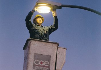 Personal no calificado estaría atendiendo emergencias eléctricas relacionadas a CGE