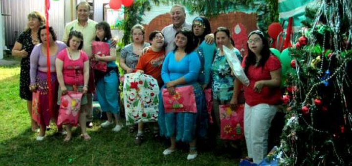 Los Ángeles; Conmemoraron 19 años de Agrupación "Crecer" que reúne a padres y amigos de niños con síndrome de down