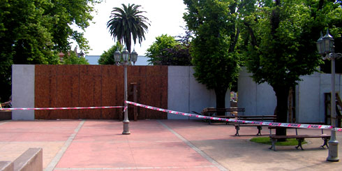 Los Ángeles; Previo a la construcción de los estacionamientos subterráneos en Plaza de Armas fueron hallados restos óseos