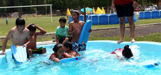 Se inició al Centro Recreativo Popular Llano Blanco con la presencia de Directora Regional de Junaeb