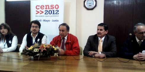 Con un día de desfase se realiza lanzamiento oficial del Censo 2012 a nivel local