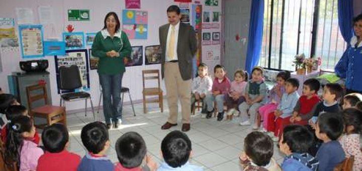 Efectuarán mejoramiento del patio de juegos del Jardín Infantil “21 de Mayo” que atiende a más de doscientos niños