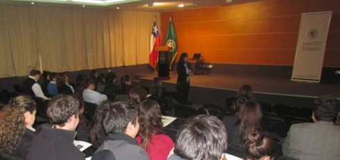 Santo Tomás; Estudiantes universitarios participan de jornada de autoevaluación