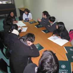 Se conformaron grupos de trabajo compuestos por académicos y administrativos de la sede junto a centros de alumnos de la Universidad, Instituto Profesional y Centro de Formación Técnica