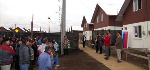 Familias del comité Filadelfia II visitaron casa piloto de proyecto habitacional emplazado en prolongación de Calle Los Carrera