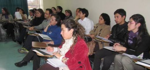 UNIVERSIDAD SANTO TOMÁS LOS ÁNGELES - Cerca de 40 profesores de diferentes establecimientos y de la Universidad Santo Tomás, fueron parte de la capacitación