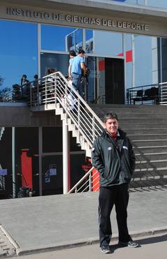 Rodrigo Lagos, profesor de Ciencias del Deporte y de Pedagogía en Educación Física de la UST Santiago Rodrigo Lagos, profesor de Ciencias del Deporte y de Pedagogía en Educación Física de la UST Santiago