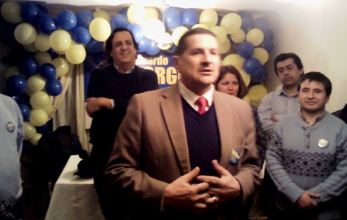 Eduardo Borgoño recibe espaldarazo de Senador Víctor Pérez y de parte importante de la UDI