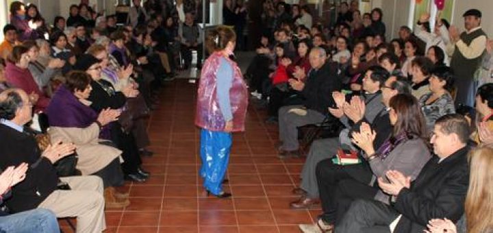 En Centro Integral para el Adulto Mayor desarrollaron “Desfile de Moda Ecológico”