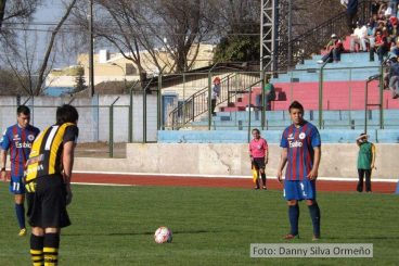 Estadio Municipal de Los Ángeles: Iberia vs Fernández Vial, gol de tiro libre de Emerson Ayala