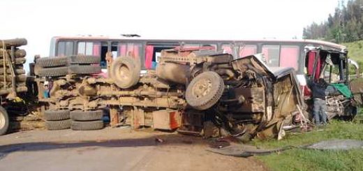Accidente involucró a bus, camión y vehículo en ruta 170 Tijeral – Mininco