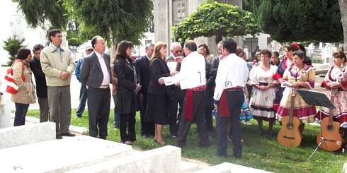 En sencillo acto convocado por organizaciones sociales recuerdan cumpleaños de fallecido diputado Juan Lobos 