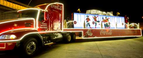 Los Ángeles: La celebración iluminará las principales calles de la ciudad con seis camiones