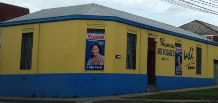 Concejala Maria Barra acusó que concejala Yasna Quezada acosaría a adultos mayores