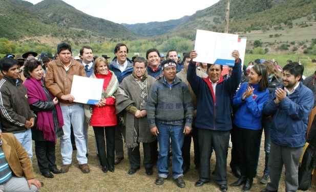 En Alto Bio Bio se efectuó mayor entrega de tierras a comunidades indígenas llevada a cabo en Chile
