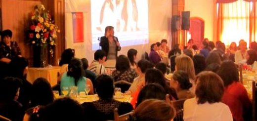 Ministra del Sernam se reúne en Los Ángeles con más de 400 mujeres de la provincia de Bío-Bío